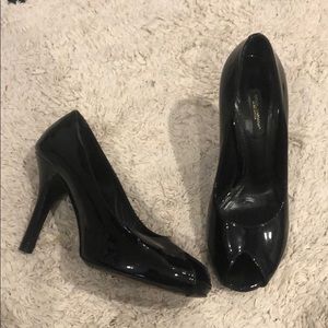 DOLCE & GABANNA PATENT PEEP TOE SHOES BLACK 6.5